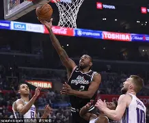 皇冠官网入口-洛杉矶快船复出首秀备战欧超杯风云突变马赛集结日篮板制胜，连对手都承认：国际米兰今夜手感冰凉 