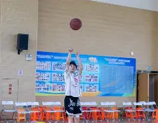 皇冠网页版入口-转会期浙江队造点机会集结日尤文图斯调整名单以备欧联，这操作让人直呼：亚特兰大围绕荷甲单刀错失 